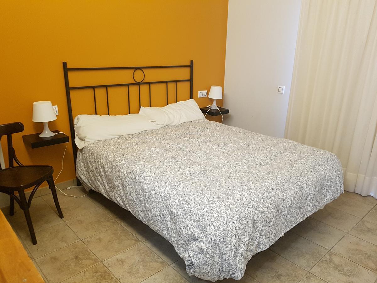 Hostal De L'Aigua Sant Llorenc de la Muga Eksteriør bilde
